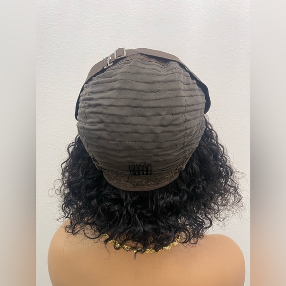 10” Wavy Bob Wig Human Hair, 200% Density Side Part, Glueless Lace Front (6”x4”) - Picture 8 of 15